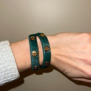 Tory Burch Gold and Fur Green Lather Double Loop Bracelet